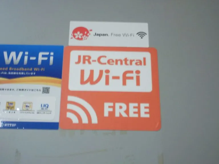 Free WiFi in JR Train stations